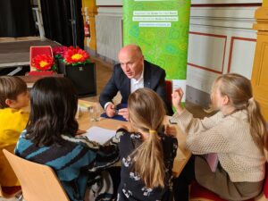 Eine Berufe-Stunde mit dem Regierenden Bürgermeister